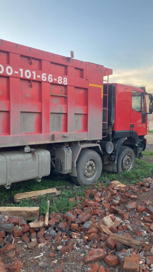 HONGYAN CQ3406HV39,  220 000 км, 2022 года в лизинг