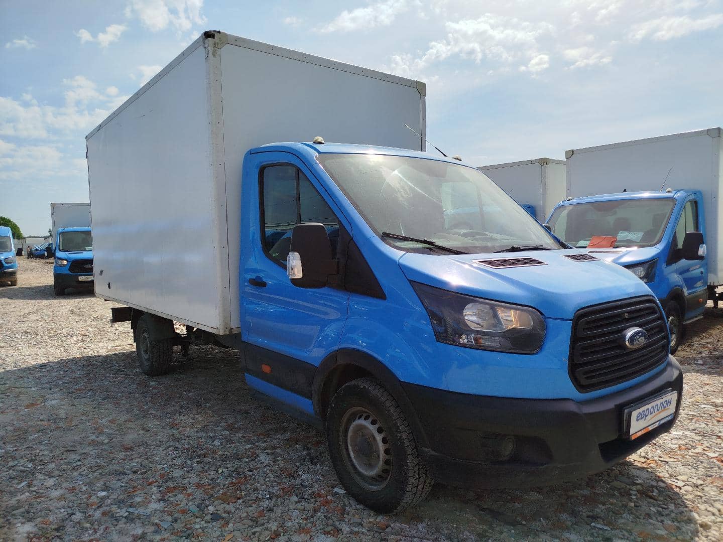 Ford Transit Chassis Cab Base 470E L4H1 2.2TDi 155hp 6MT RWD,  193 585 км, 2021 года в лизинг