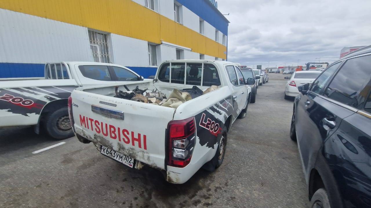 Mitsubishi L200 Лот 000002505