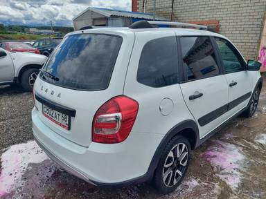 Lada Granta Cross