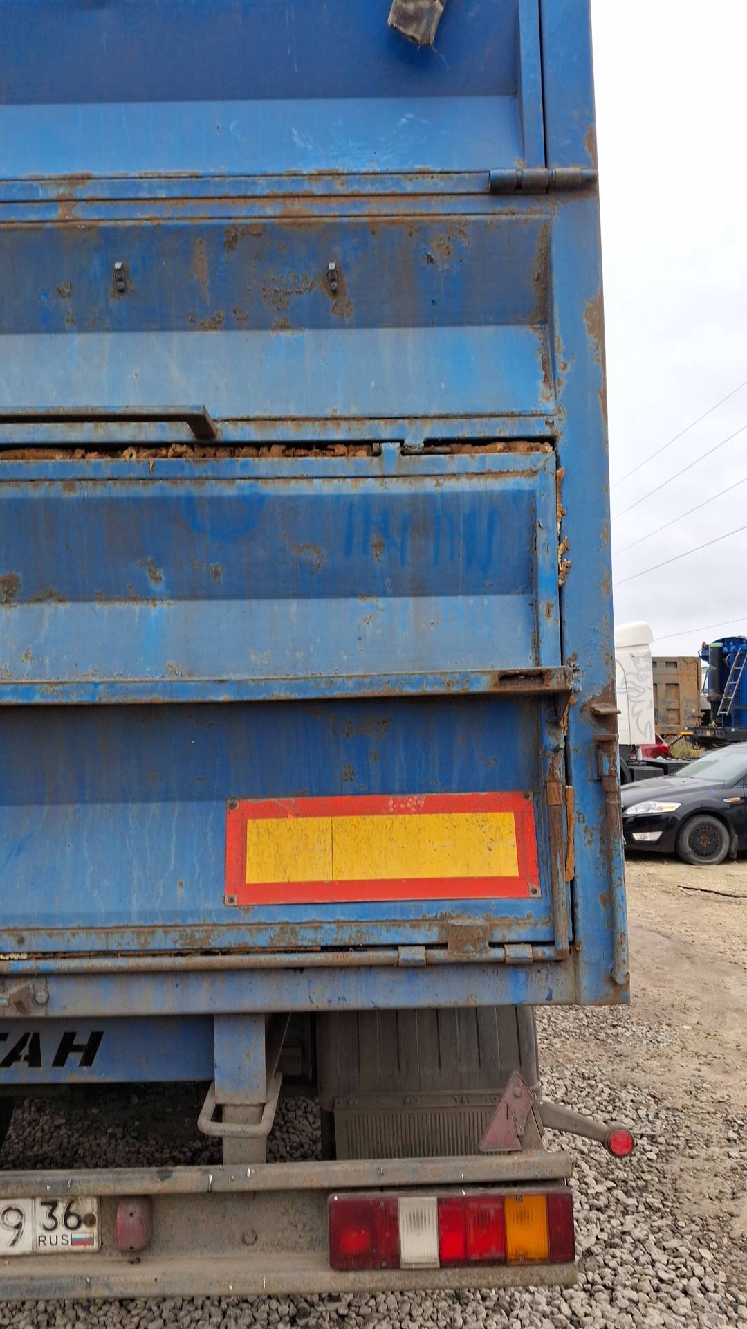 ТИТАН Зерновоз бортовой 846322, 2017 года в лизинг