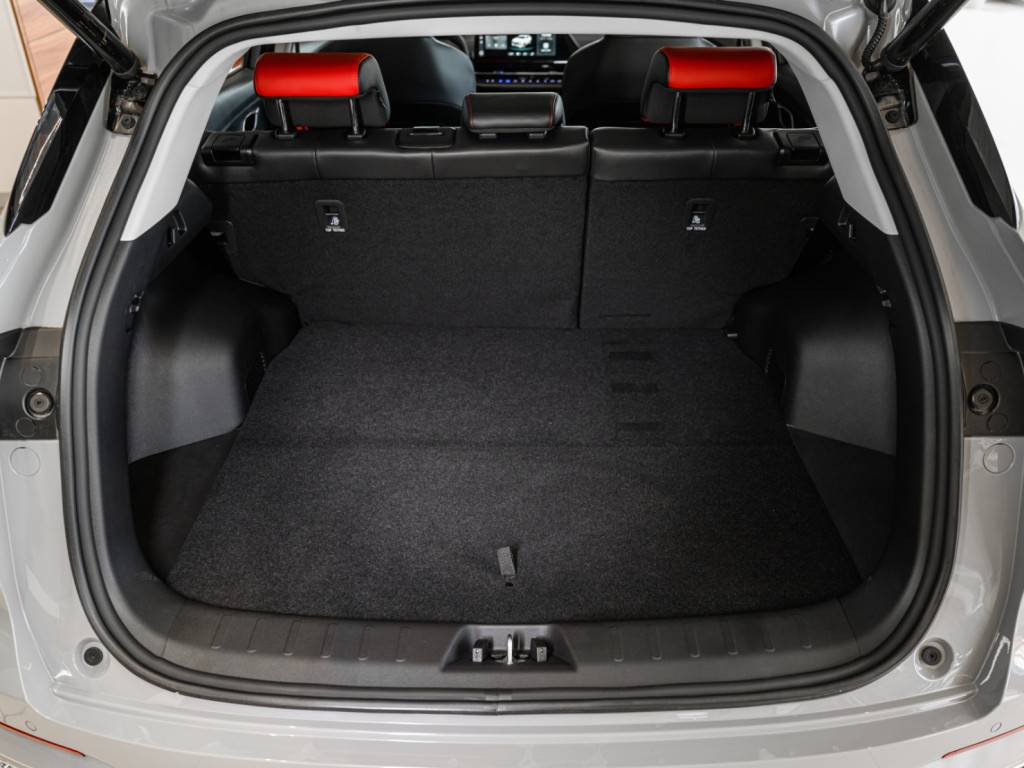 Changan Uni-S Tech 1.5T 7AT