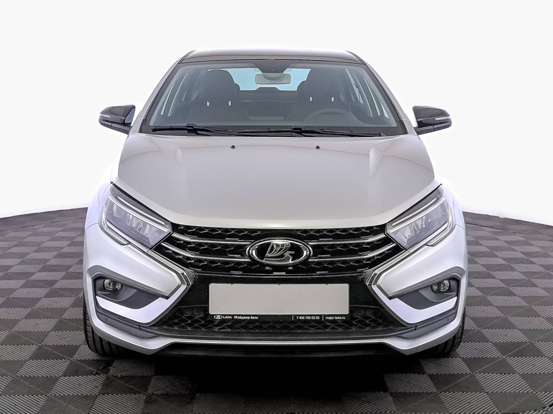 Lada Aura 1.8 CVT 2WD Status