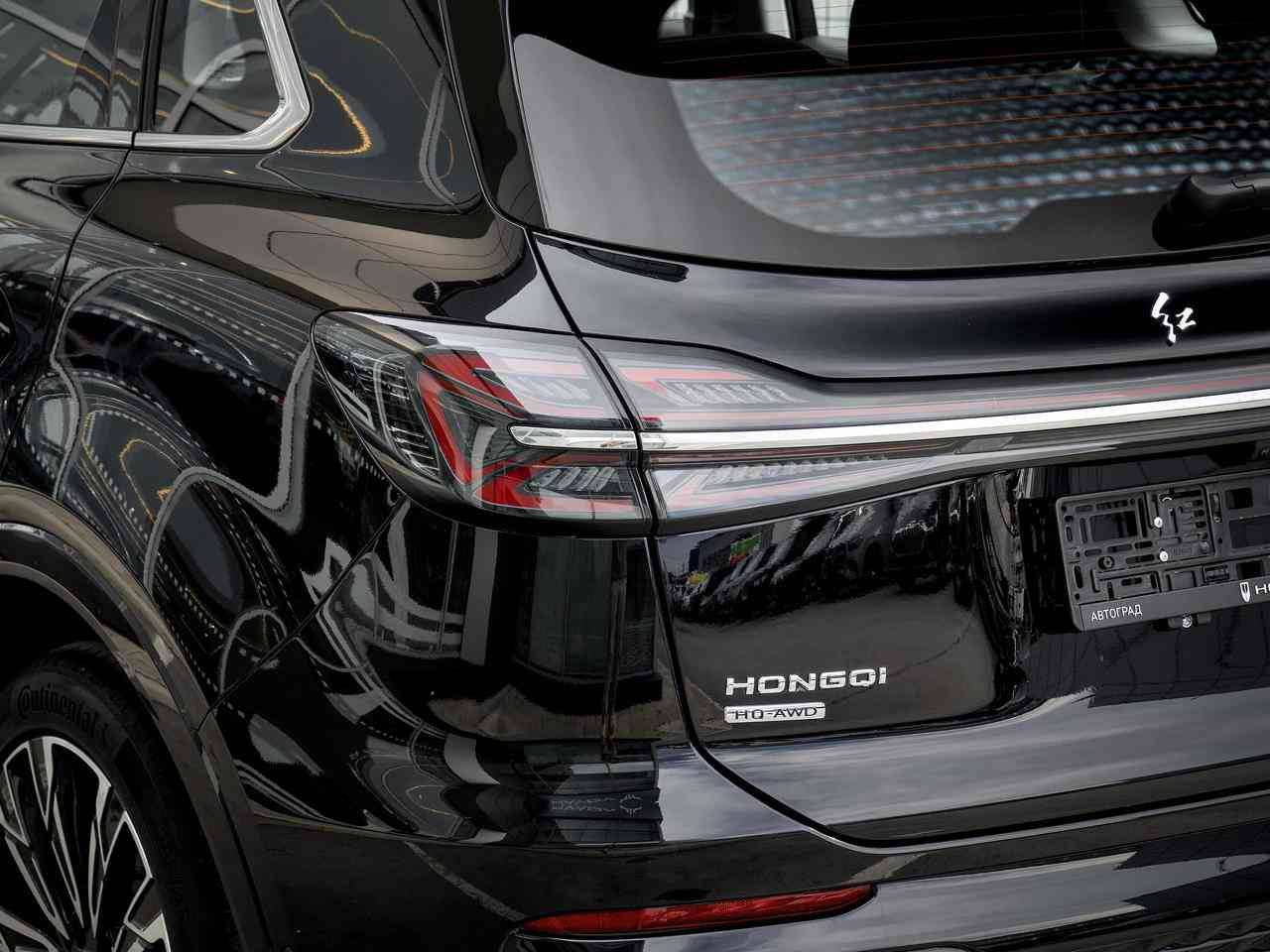 Hongqi HS5 Deluxe 2.0T AWD