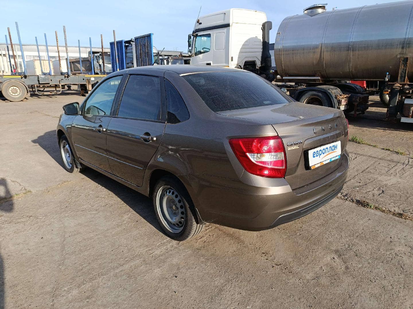 Lada Granta седан,  108 536 км, 2024 года в лизинг