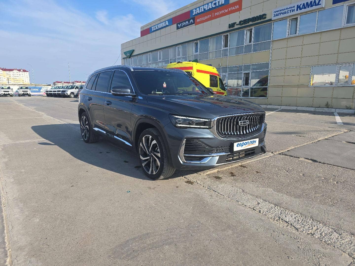 Geely Monjaro,  65 835 км, 2023 года в лизинг