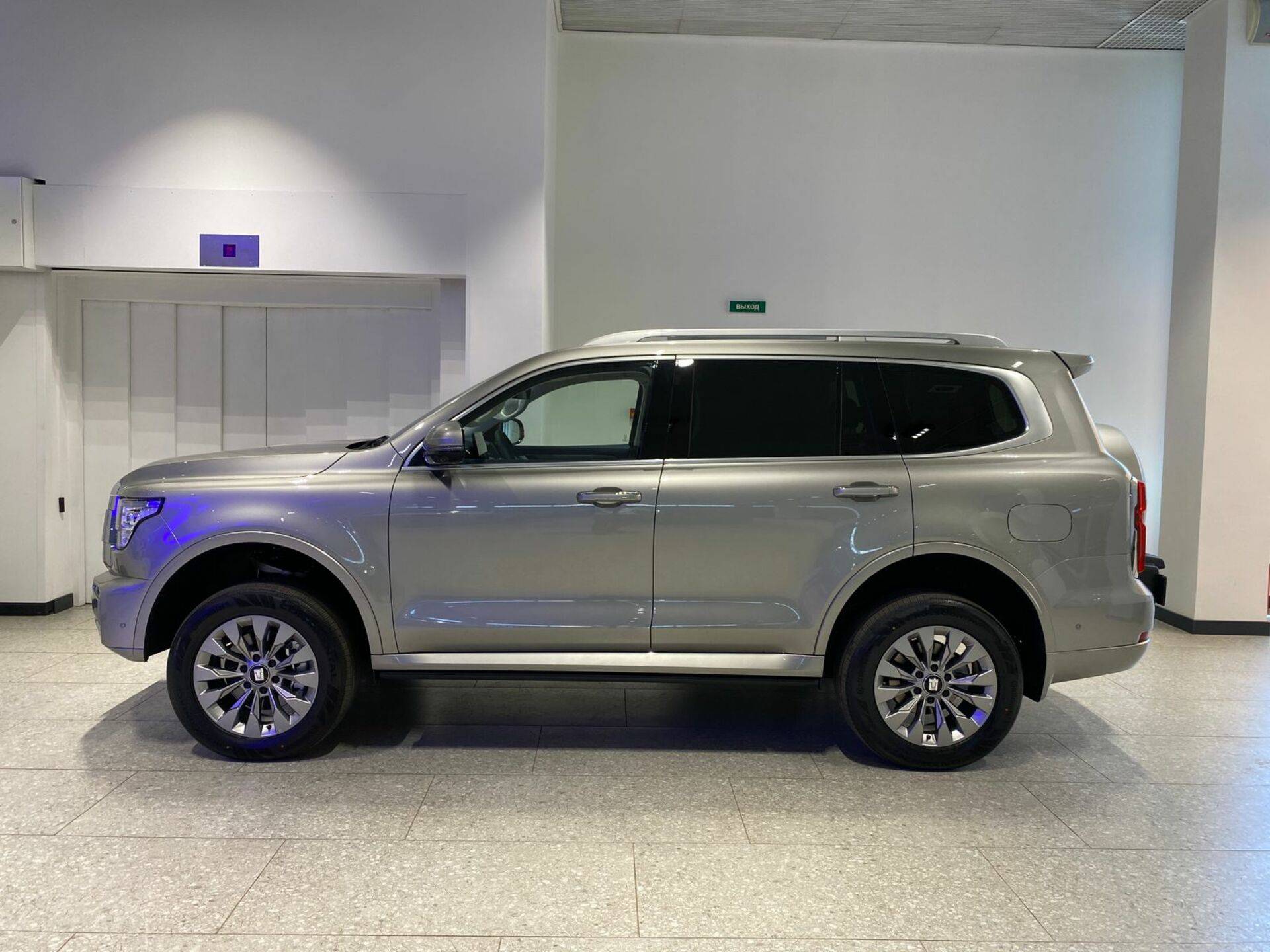 Tank 500 Urban 2.0 HEV 9AT 4WD