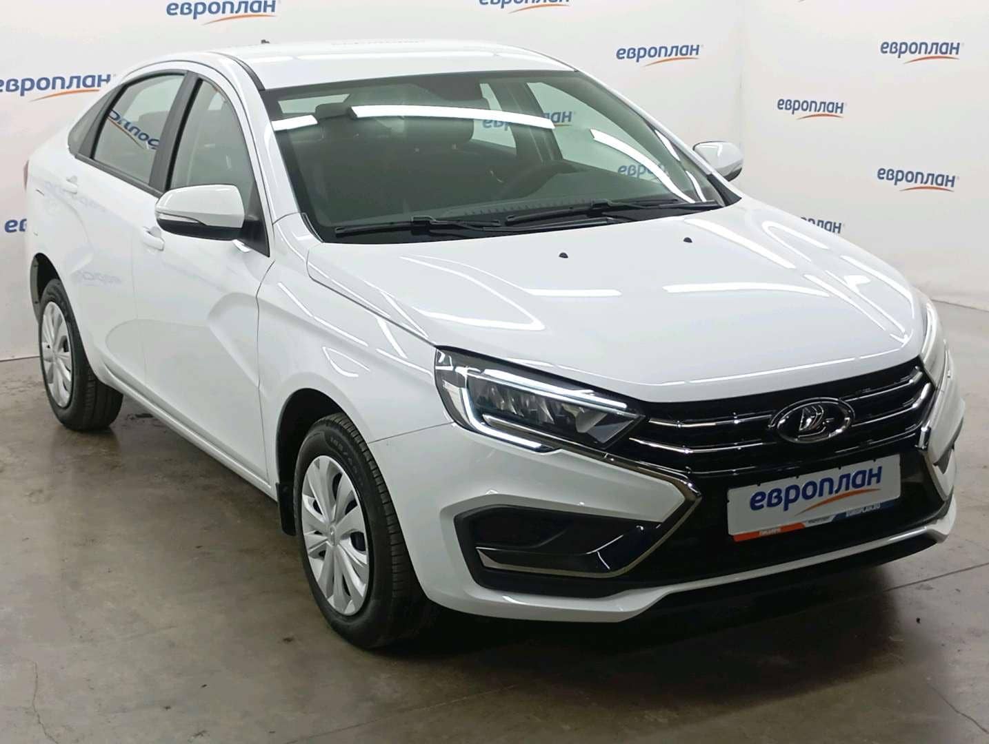 Lada Vesta седан,  39 632 км, 2024 года в лизинг
