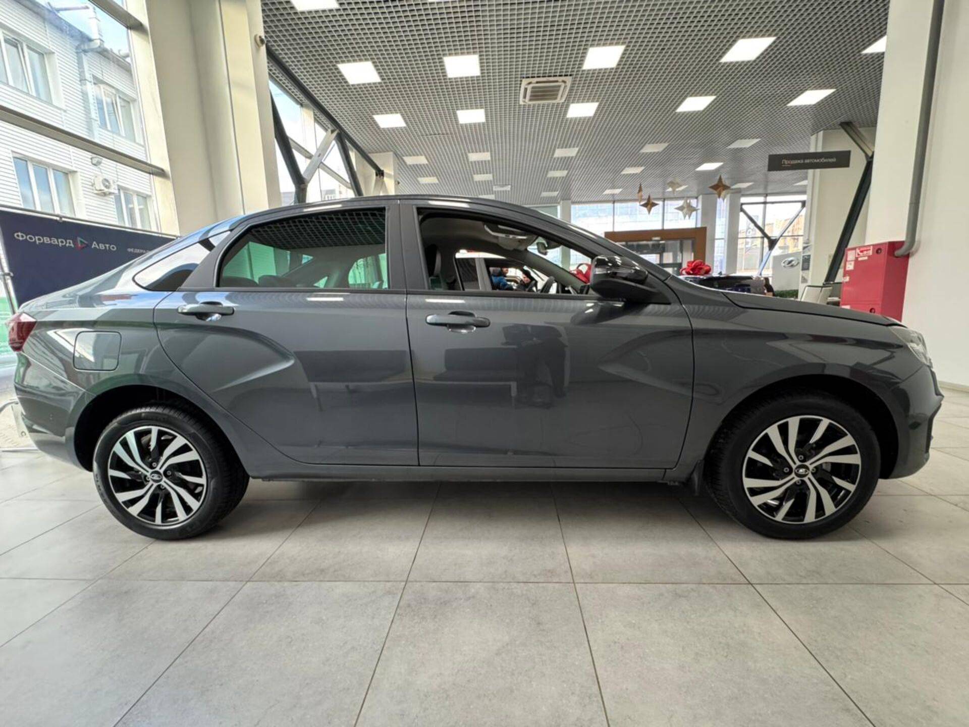 Lada Vesta седан Techno 24 1.8 122hp AT