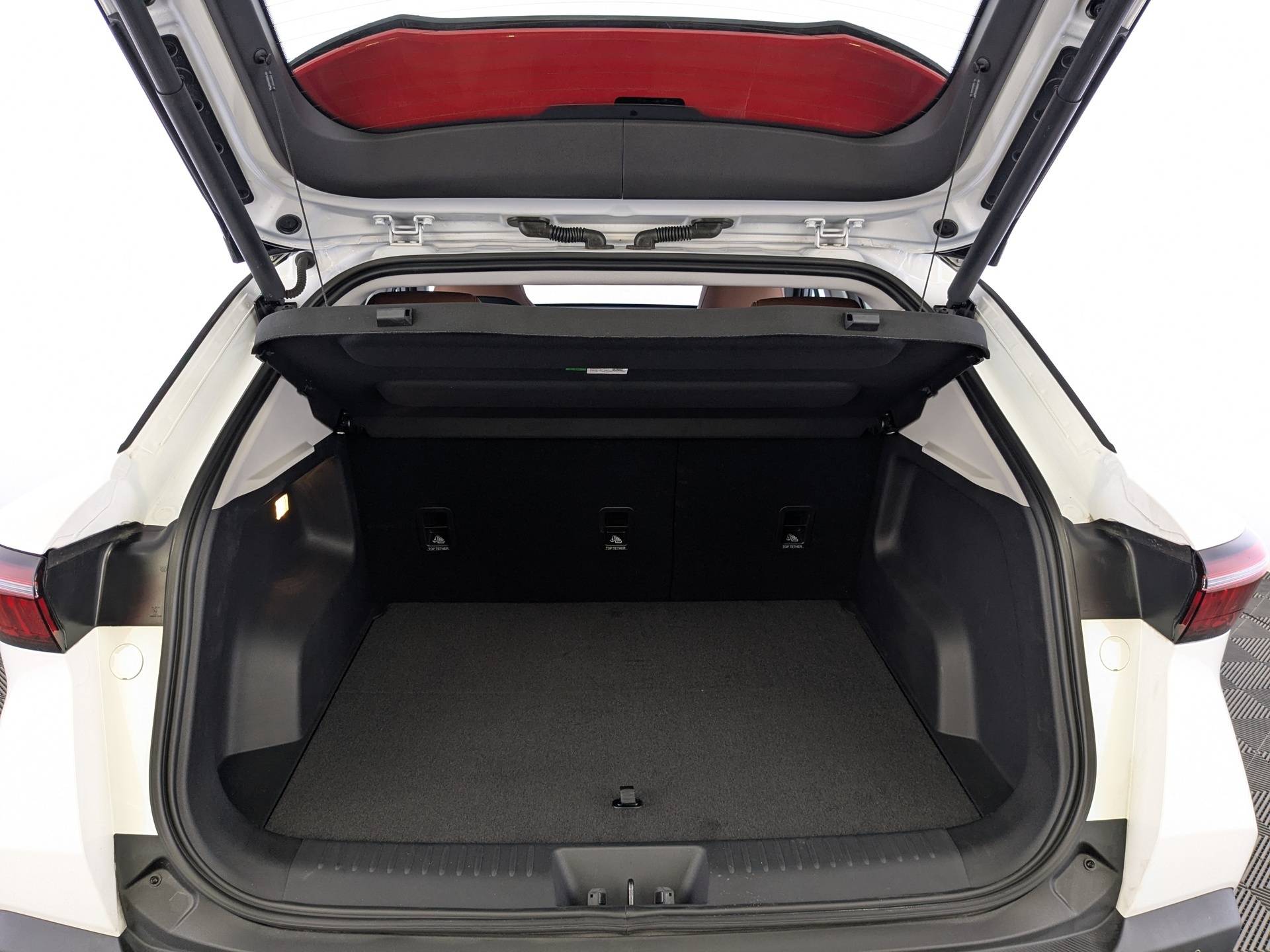 OMODA C5 Supreme 1.6 DCT AWD