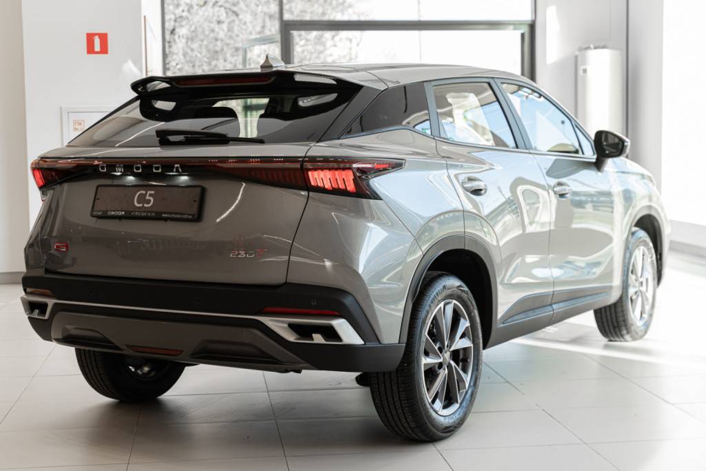 OMODA C5 1.6T DCT Supreme BI 4WD FL