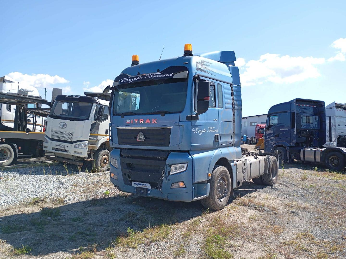 Sitrak C7H 4x2 ZZ4186V361HE,  296 143 км, 2022 года в лизинг