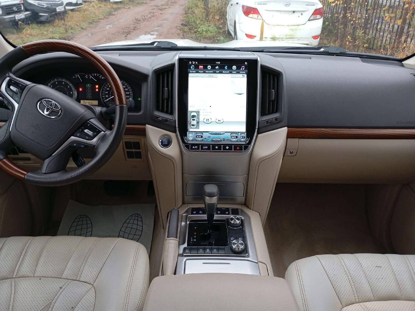 Toyota Land Cruiser 200,  102 703 км, 2021 года в лизинг