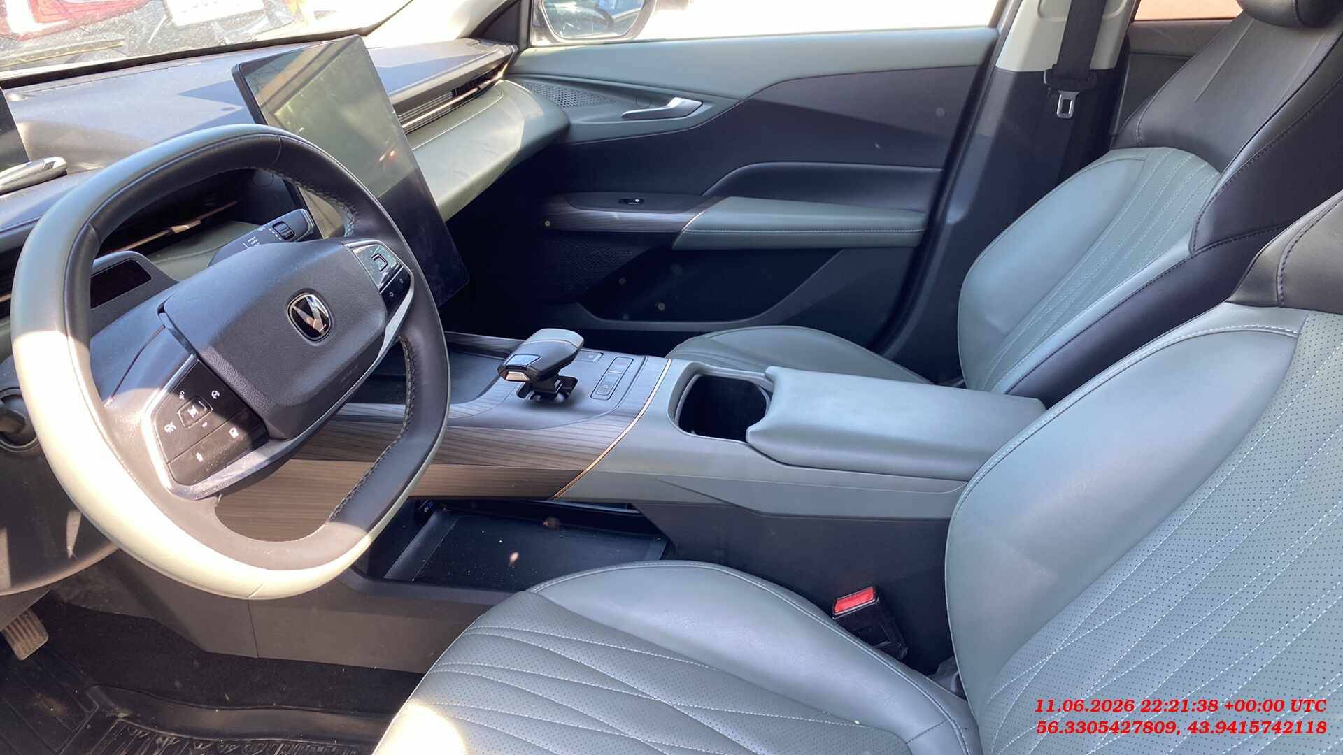 Changan Lamore,  100 000 км, 2023 года в лизинг