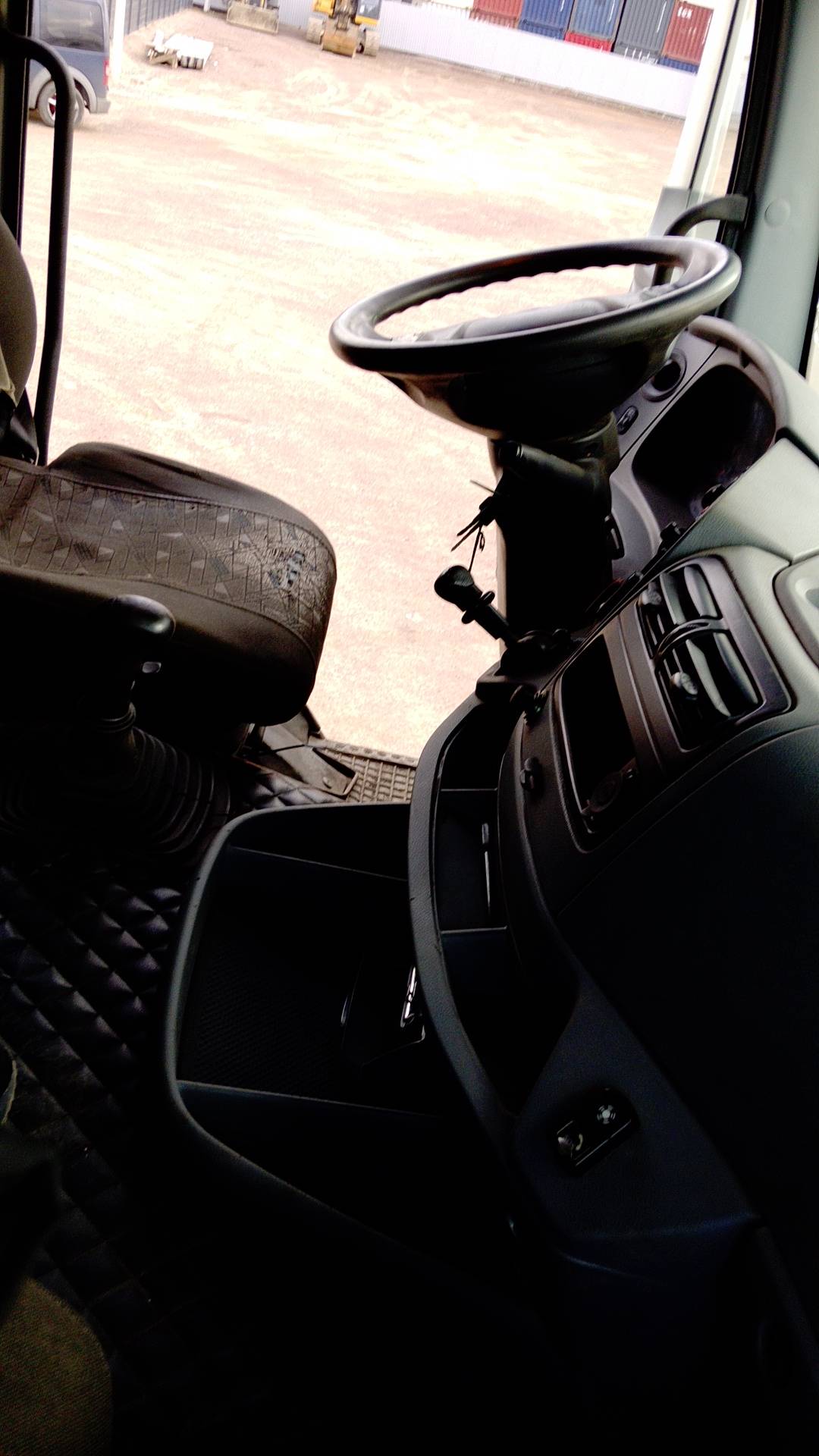 КАМАЗ 5490-5P CNG (M1840),  572 883 км, 2022 года в лизинг