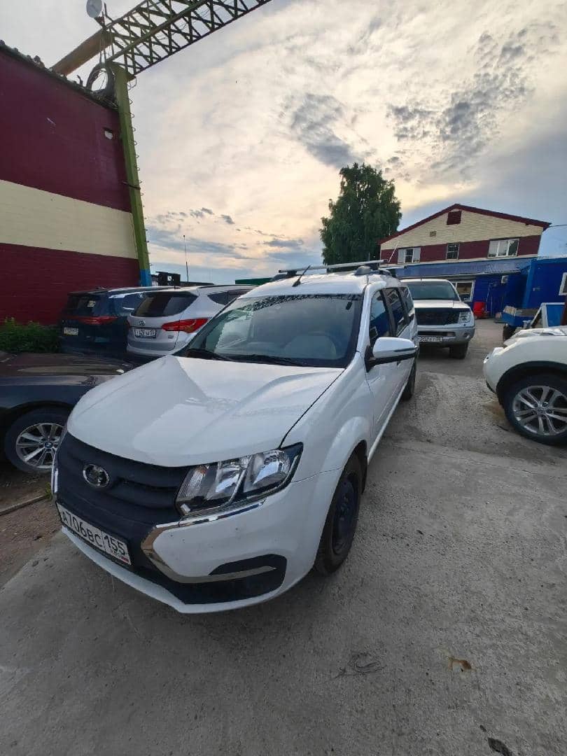 Lada Largus универсал