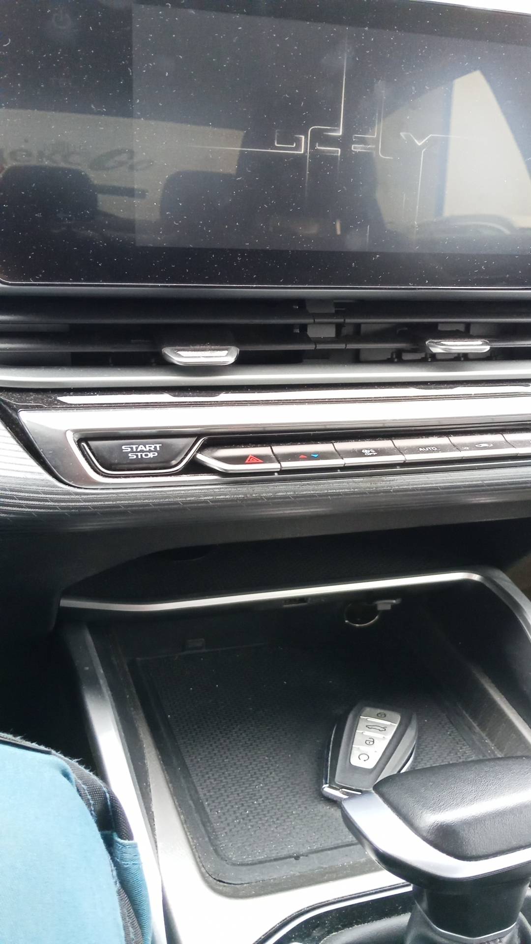 Geely Emgrand,  173 838 км, 2023 года в лизинг