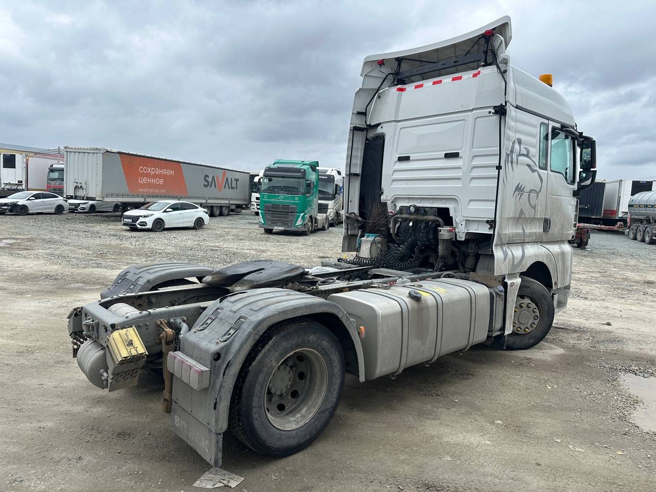 Sitrak ZZ4186V391HE,  266 066 км, 2024 года в лизинг