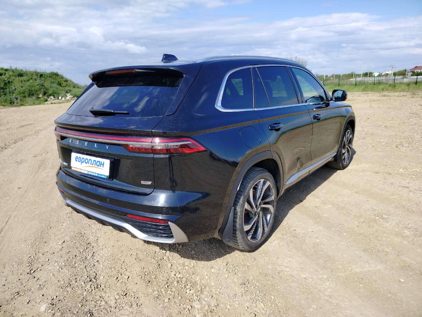 Geely Monjaro,  31 911 км, 2024 года в лизинг