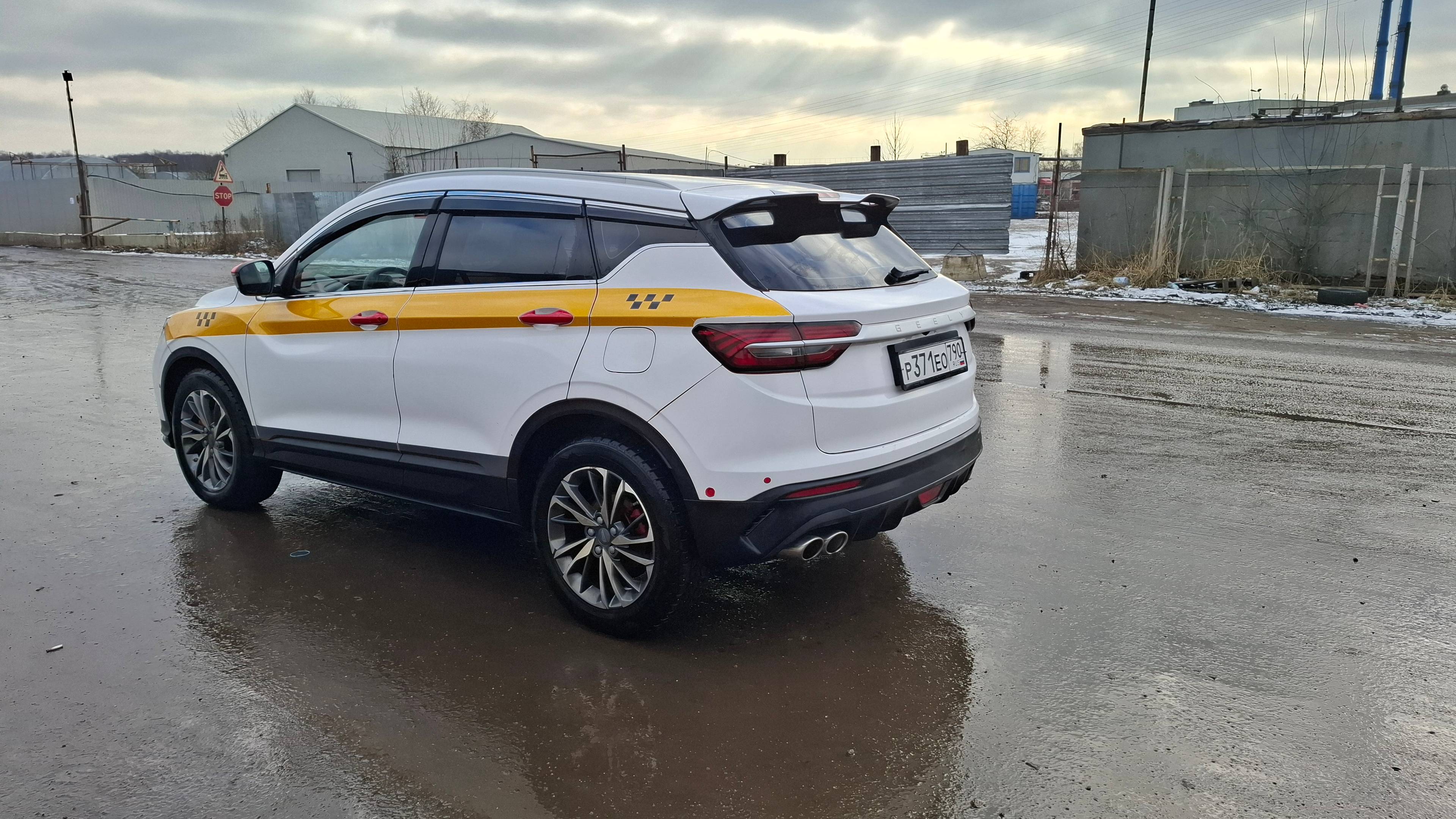 Geely Coolray,  128 110 км, 2023 года в лизинг