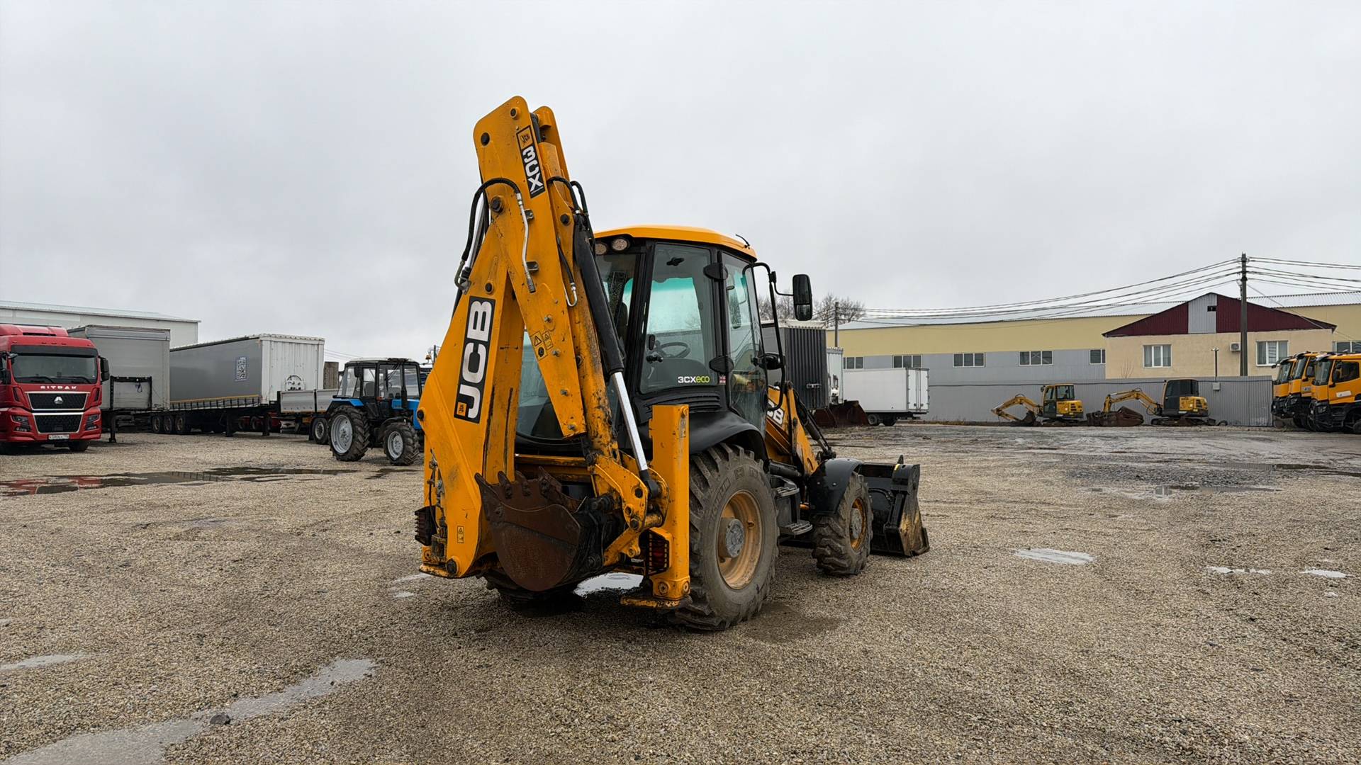 JCB 3CX, 2023 года в лизинг