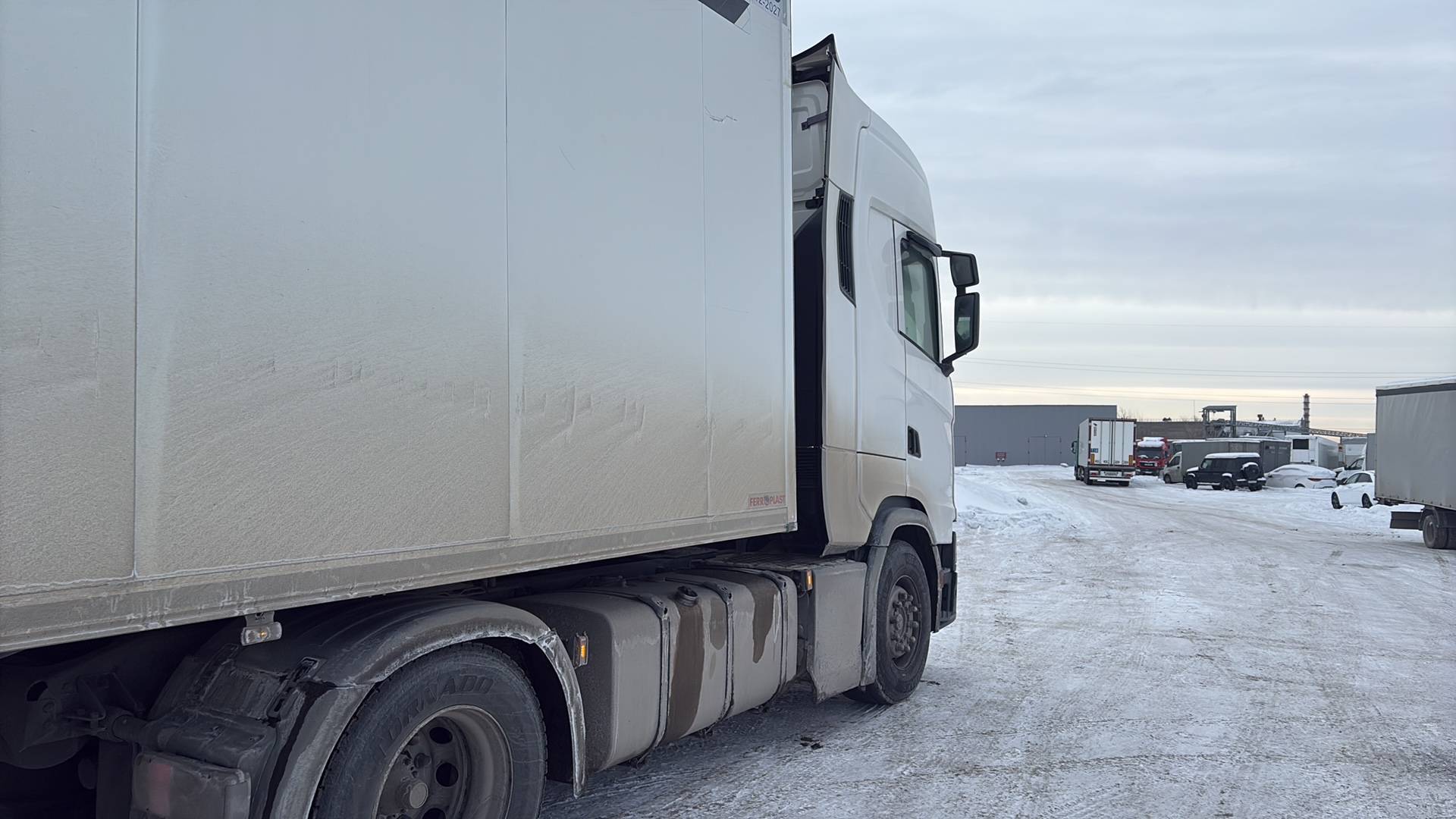 SCANIA S 450 A4x2NA,  677 248 км, 2021 года в лизинг