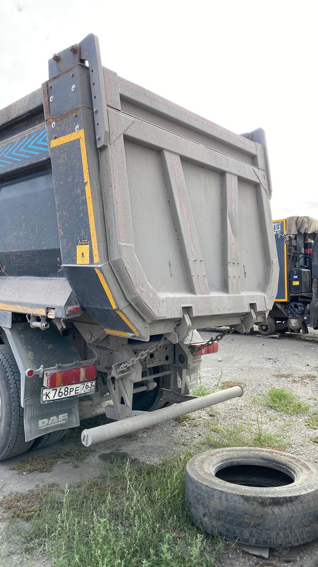 HOWO ZZ3317V386GE1 8х4,  206 193 км, 2023 года в лизинг