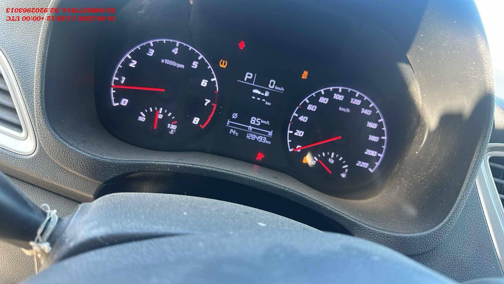 Hyundai Solaris,  128 493 км, 2021 года
