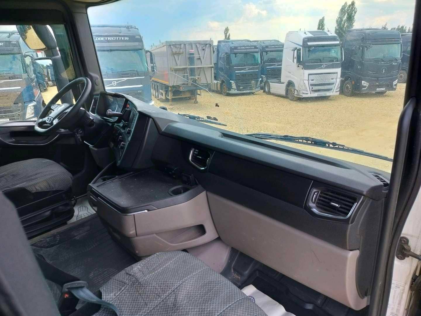 SCANIA R4X200 R410,  869 100 км, 2021 года в лизинг