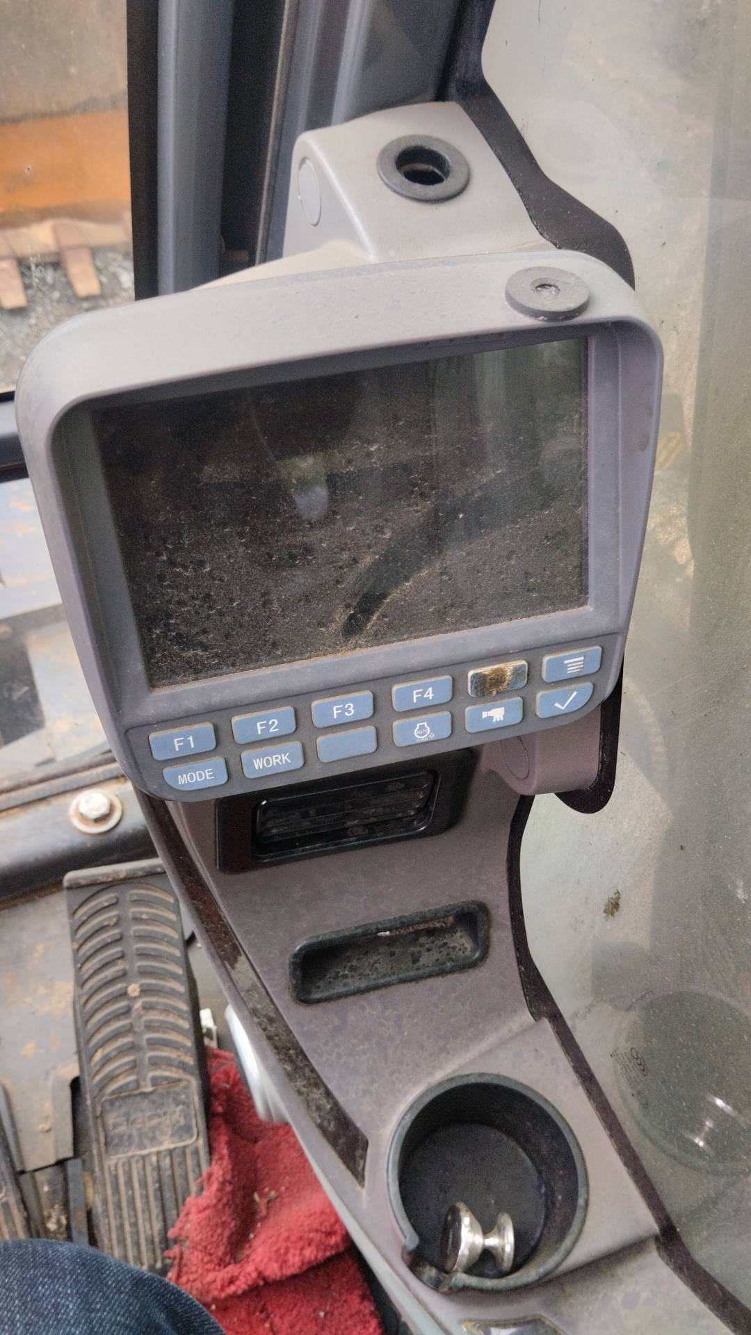 XCMG/MGCM XE210WB,  11 195 км, 2020 года в лизинг