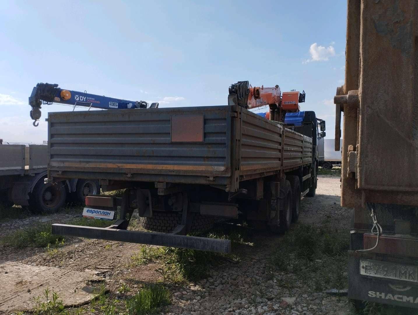 FAW CA3250P66K24T1E5 6х4,  131 397 км, 2023 года в лизинг