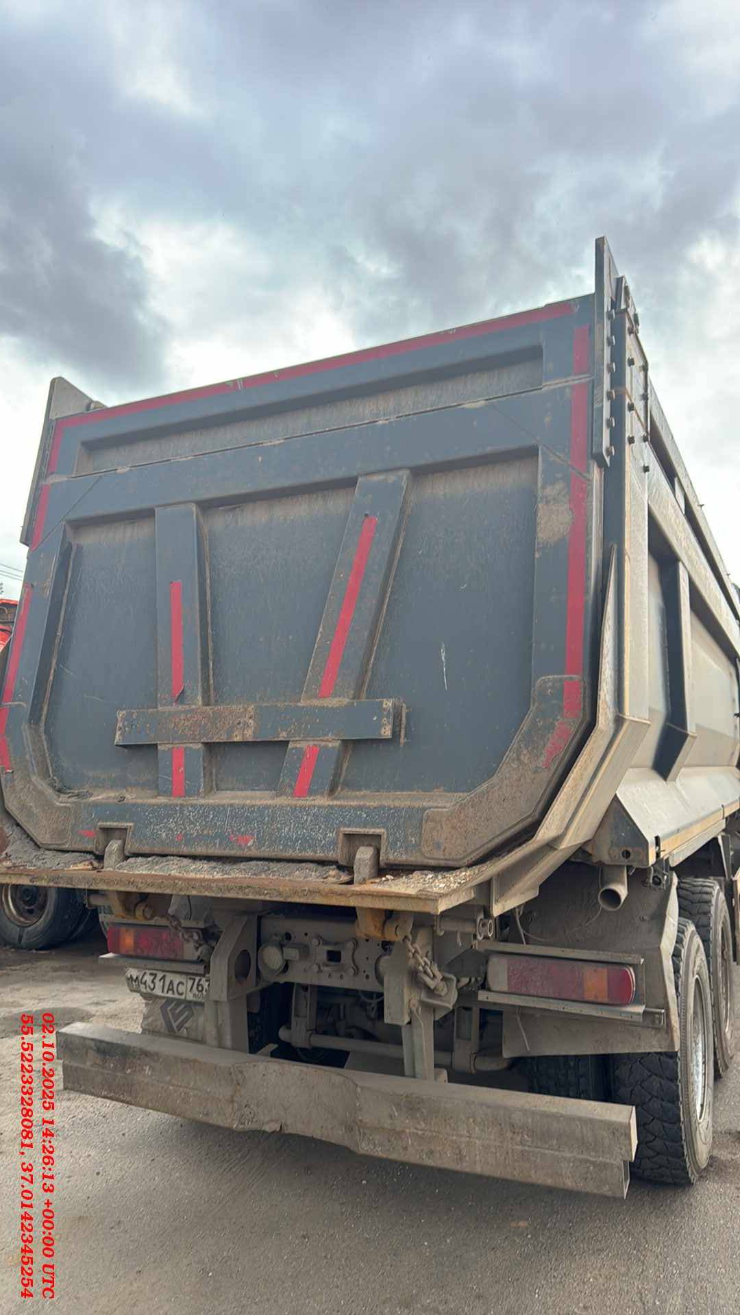 HOWO ZZ3317V386GE1 8х4,  356 019 км, 2022 года в лизинг