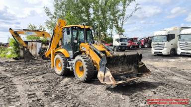 JCB 4CX