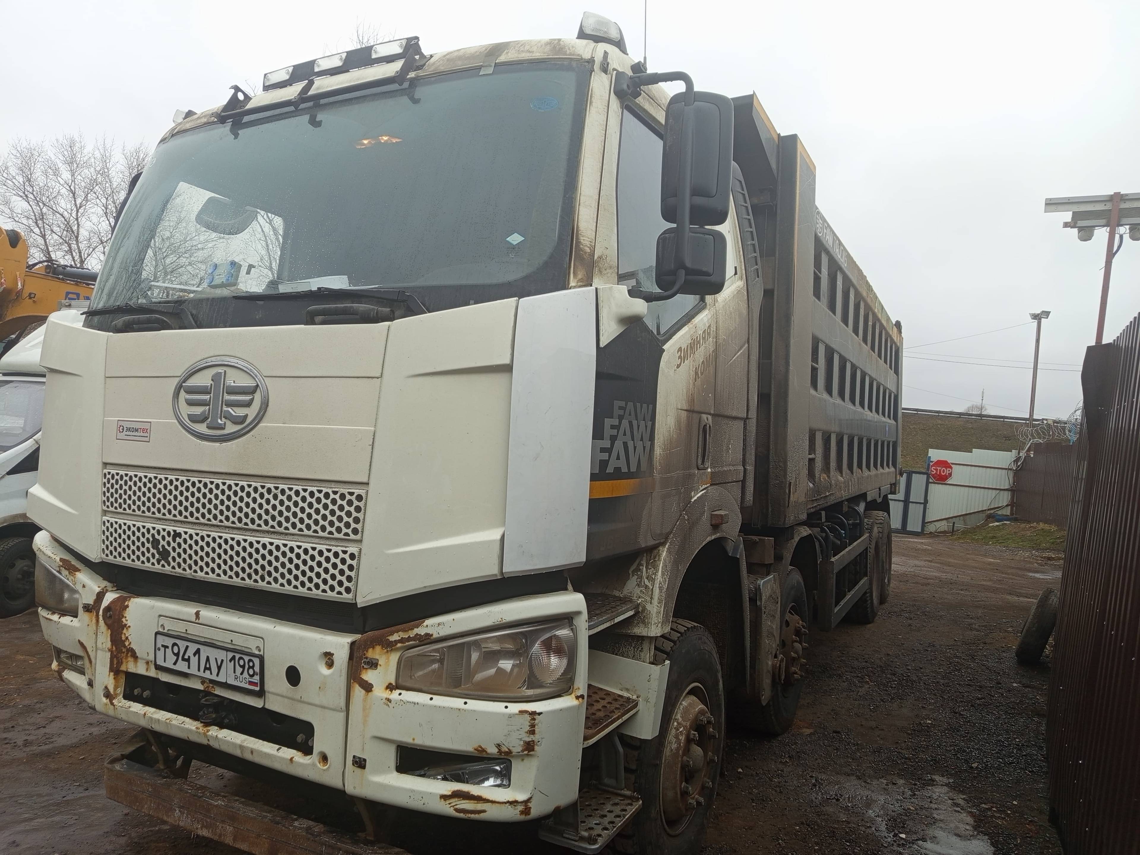 FAW CA3310P66K24T4E5 8х4