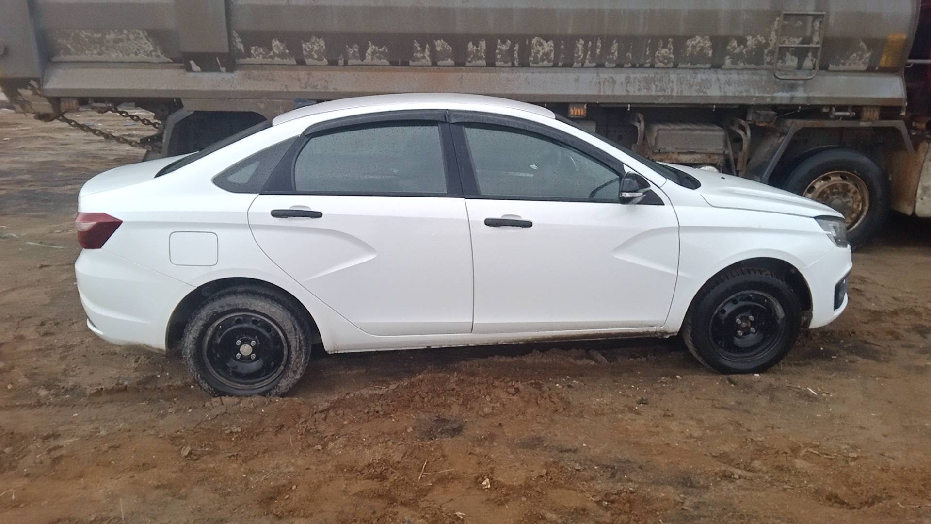 Lada Vesta седан,  2 км, 2024 года в лизинг