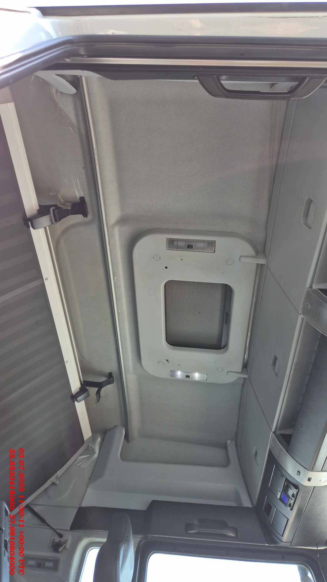 Sitrak ZZ4186V391HE,  168 809 км, 2023 года