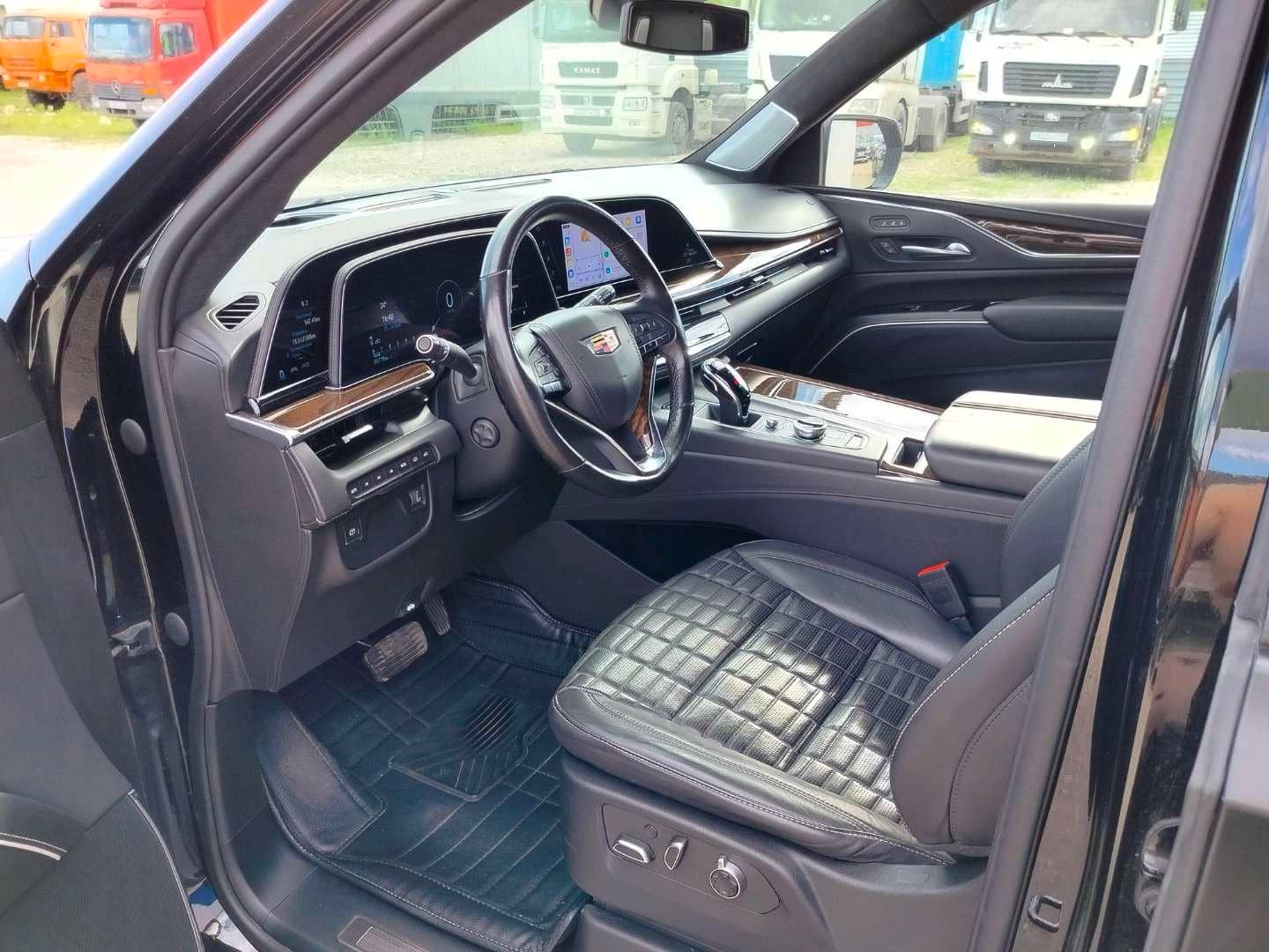 Cadillac Escalade,  85 718 км, 2023 года в лизинг