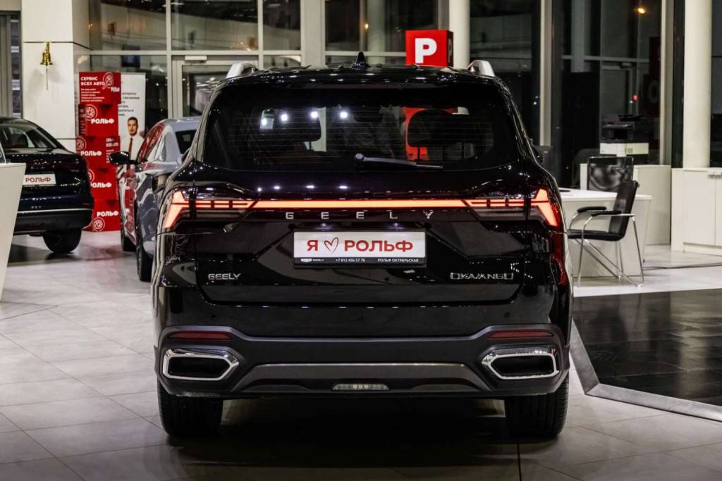 Geely Okavango Flagship 2.0T 7DCT 2WD