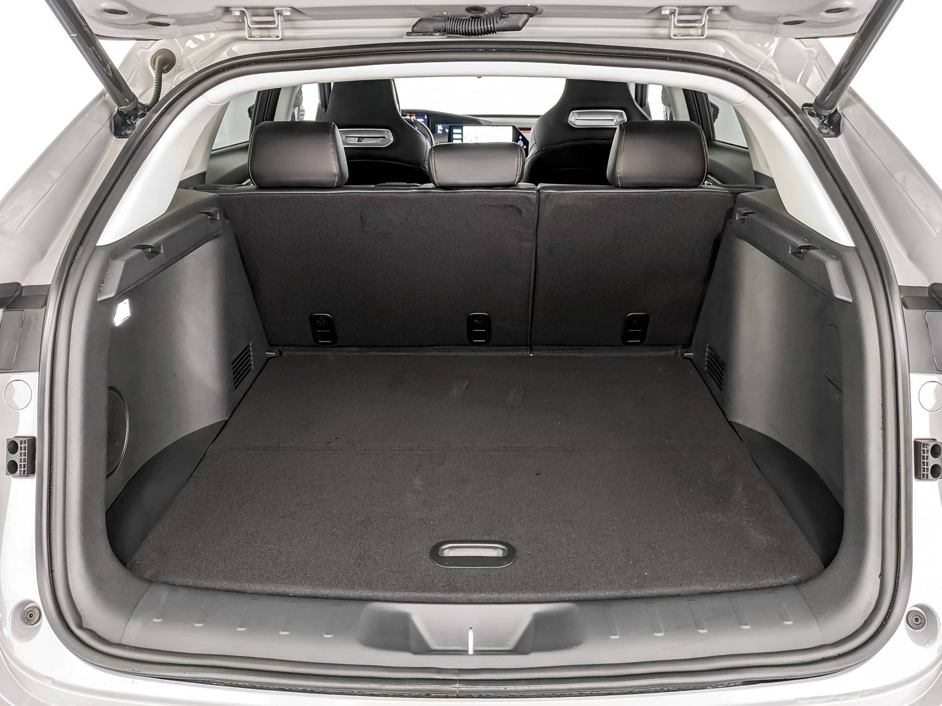 Changan Uni-K Tech 2.0 8AT AWD