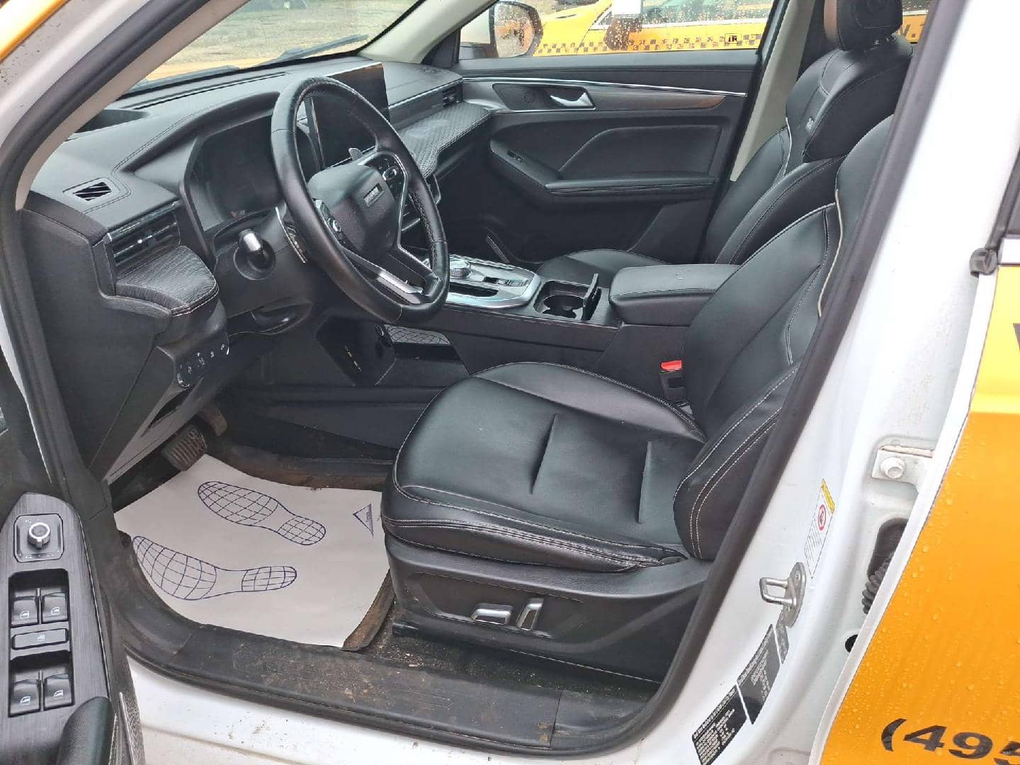 Haval Jolion,  272 045 км, 2023 года в лизинг