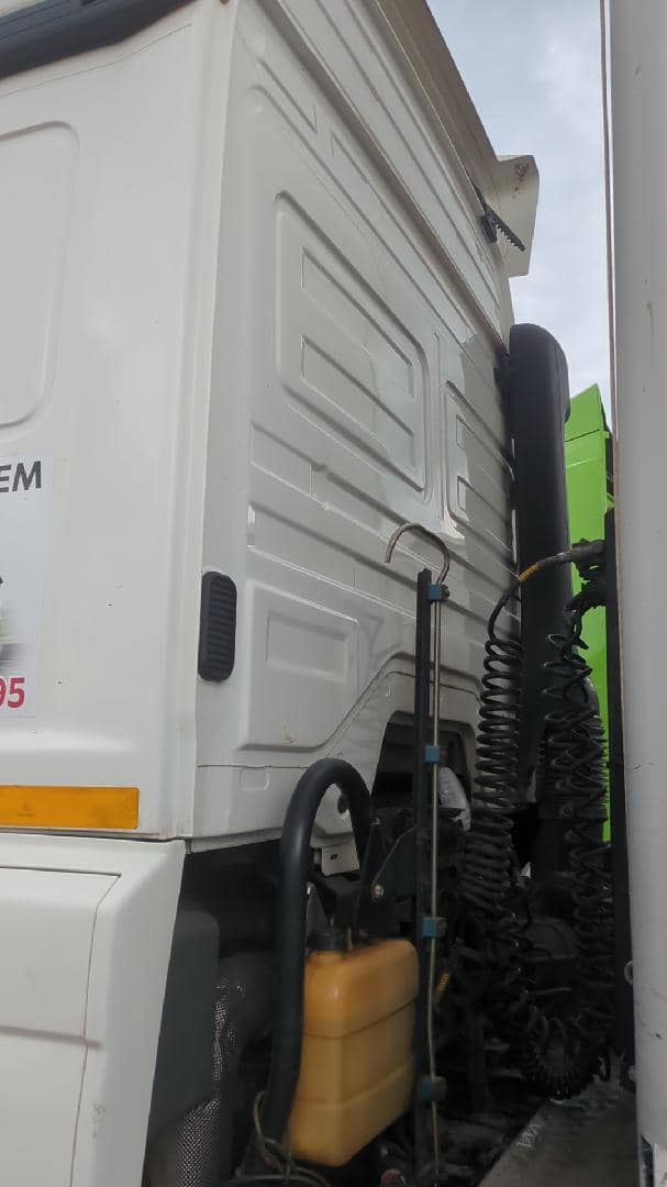 КАМАЗ 5490-5P CNG (M1840),  528 341 км, 2020 года в лизинг