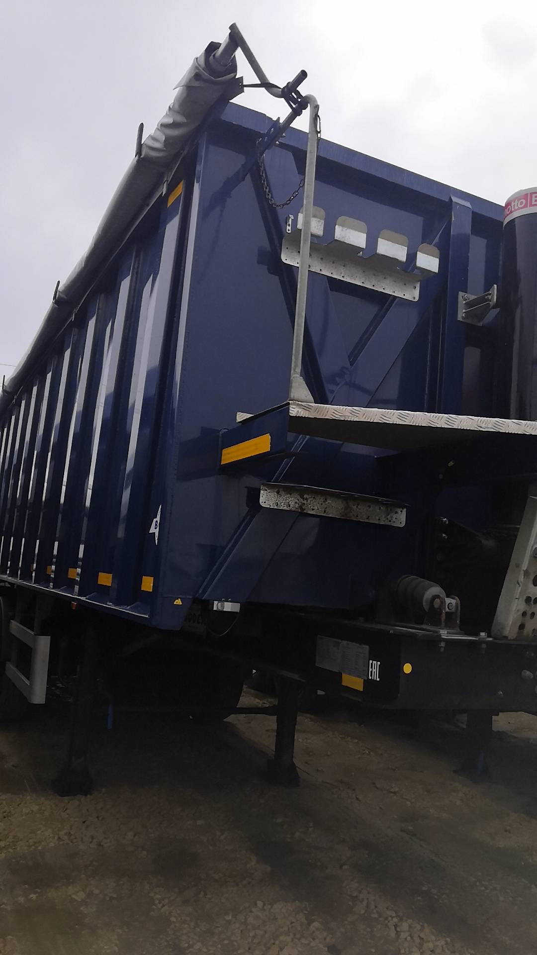 BODEX Самосвальный KIS 3WS1 33-35 м³, 2022 года в лизинг