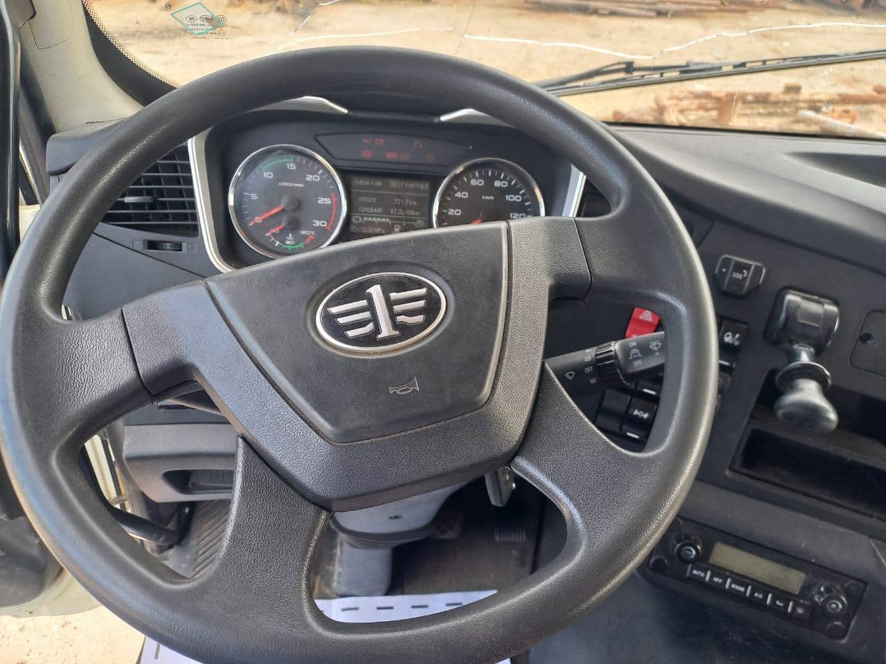 FAW CA3250P66K24L1TE5 6x6,  95 000 км, 2023 года в лизинг