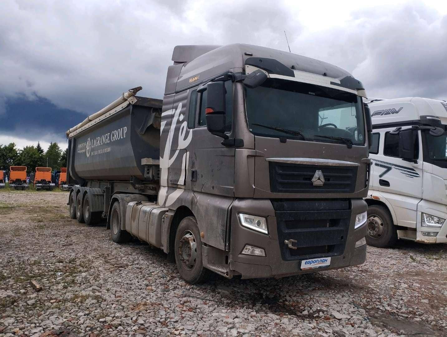 Sitrak C7H 4x2 ZZ4186V361HE,  800 801 км, 2022 года в лизинг