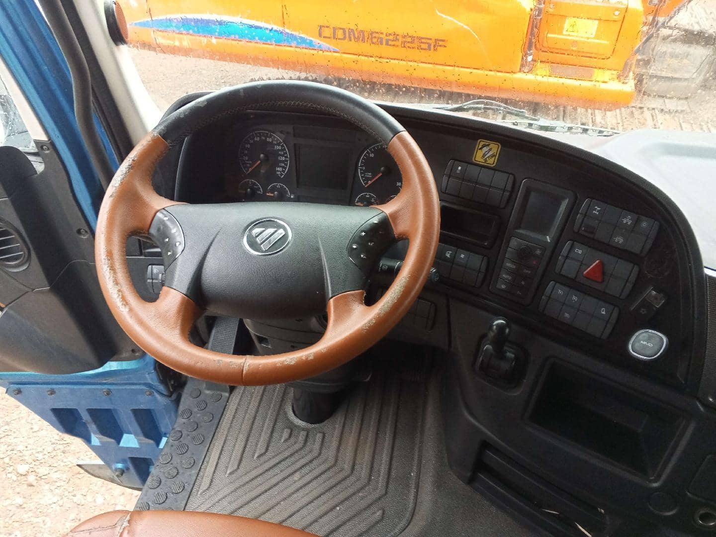 Foton AUMAN EST R 1846 AMT,  253 381 км, 2023 года в лизинг