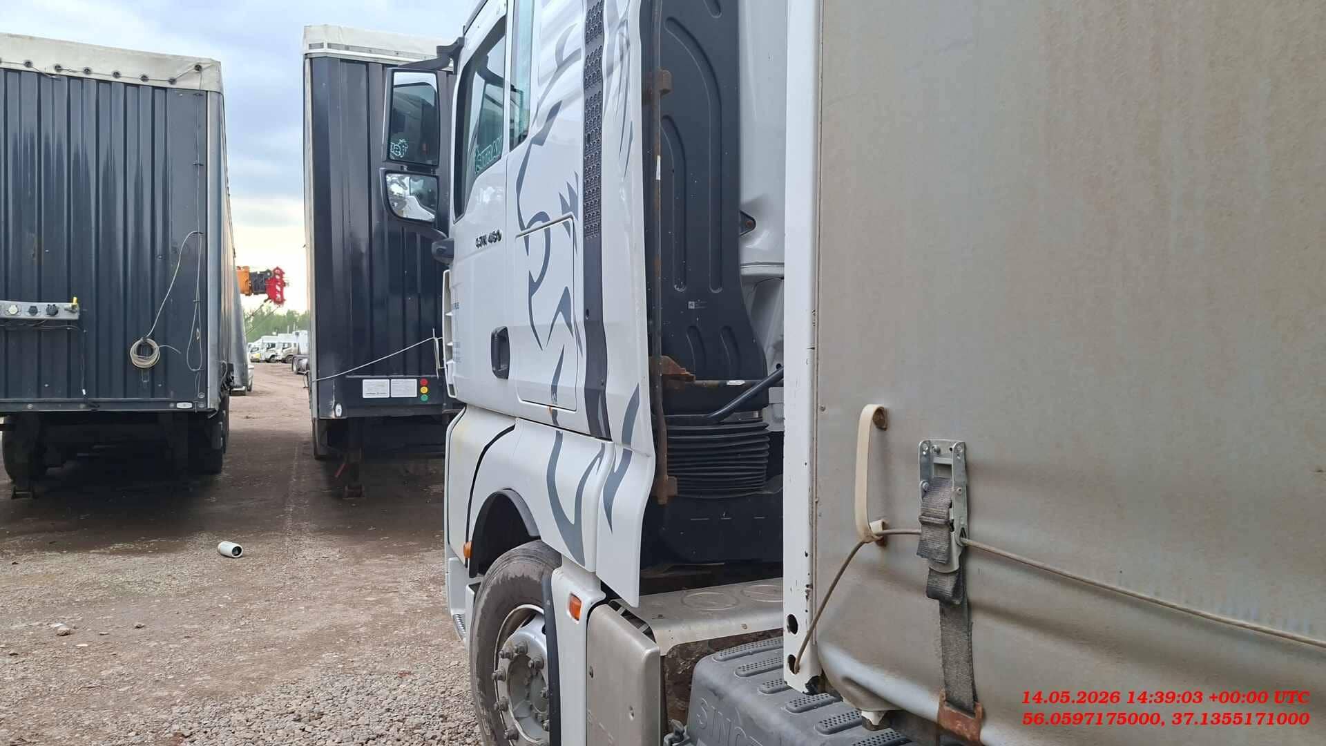 Sitrak C7H 4x2 ZZ4186V361HE,  898 648 км, 2022 года в лизинг