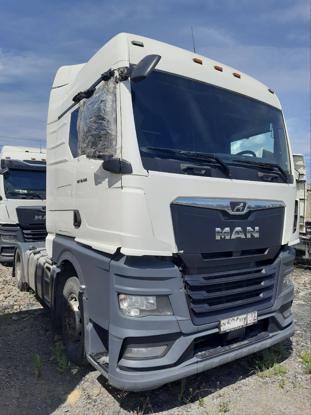 MAN TGX 18.400 4X2 BLS (XL),  512 809 км, 2022 года в лизинг
