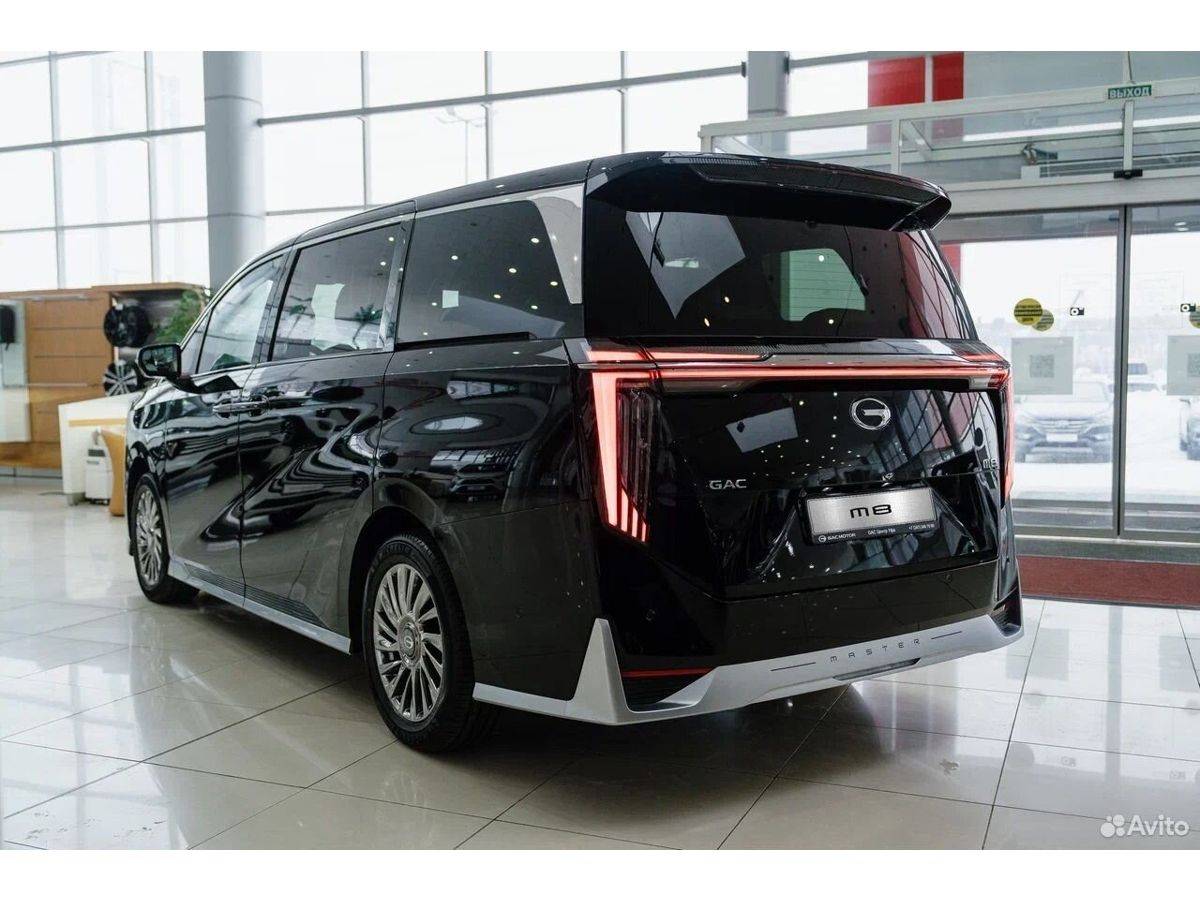 GAC M8 GX Premium 2.0T GDI 8AT