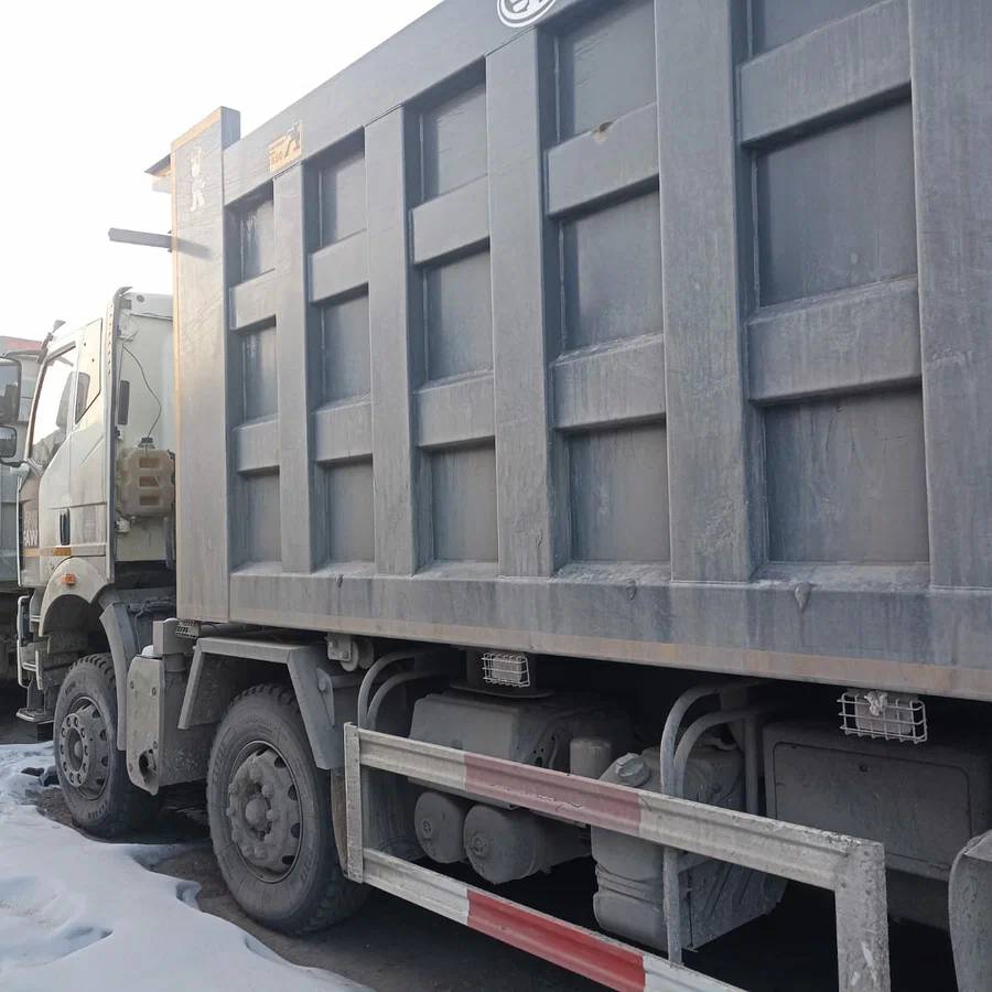 FAW CA3310P66K24T4E5 8х4,  101 529 км, 2021 года в лизинг