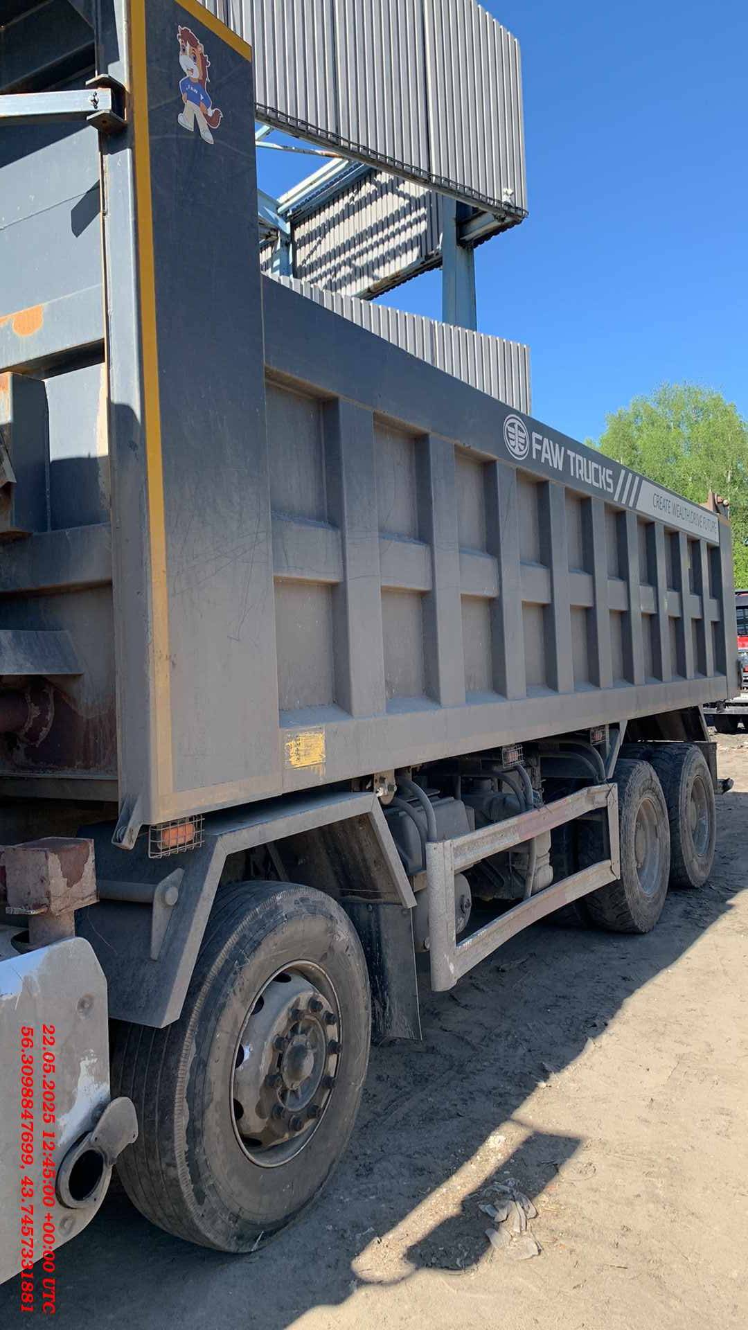 FAW CA3310P66K24T4E5 8х4,  100 750 км, 2022 года в лизинг